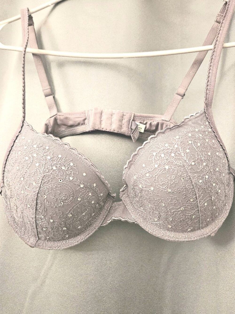 Aerie Gray Silver Embroidered Rhinestone Detail Bra Size 34B